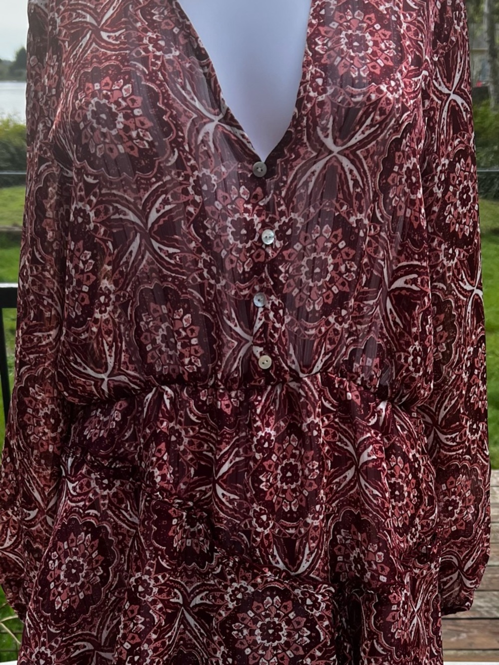 Zara Burgundy and Cream Printed Sheer V-Neck Tunic. Size S. NWT.